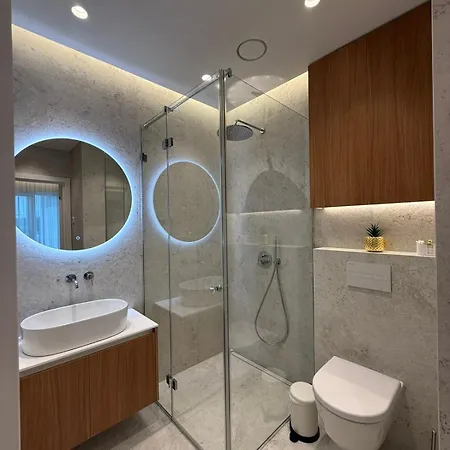 Vaivorykstes Apartman *